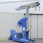 Elektrický jeřáb pro zvedání forem s nosností až 12.000 kg.